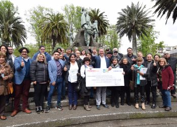 Apoyo a los artistas locales