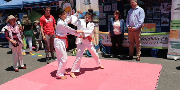 1° ExpoFeria de educación Municipal se desarrolló en Temuco