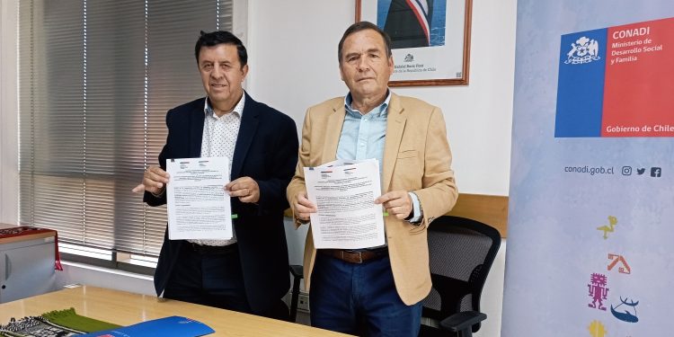 Convenio entre CONADI y Bienes Nacionales de La Araucanía permitirá regularizar tierras de 800 familias y sitios sagrados para su cultura
