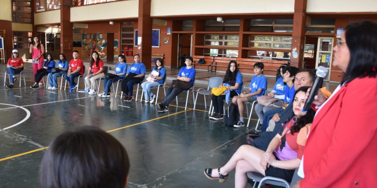 Campamentos Escolares de Inglés retoman la presencialidad con 4 sedes en La Araucanía