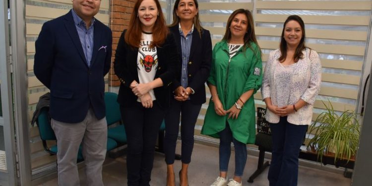 Colegio Pumahue Temuco conmemoró el 8M