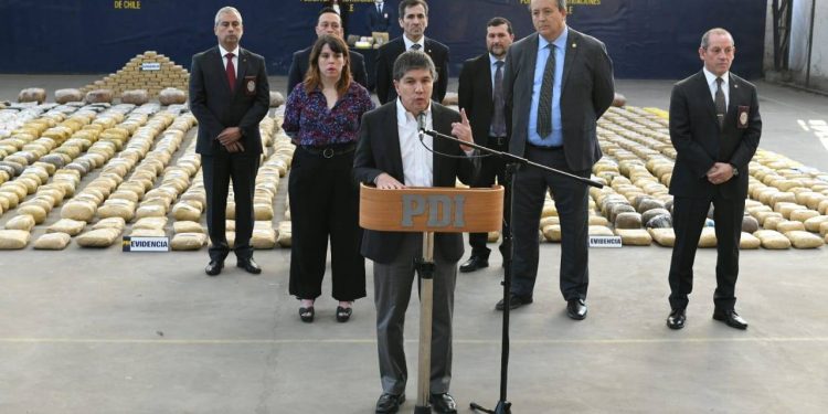 PDI evitó ingreso de 1,6 T de drogas a Chile