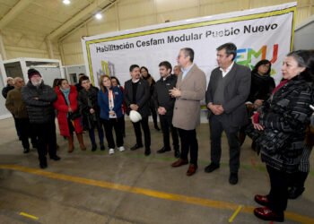 Visita inspectiva a nuevos módulos médicos para Cesfam Pueblo Nuevo