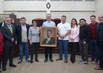 Liceo Tecnológico Bicentenario recupera el nombre: Pedro Aguirre Cerda