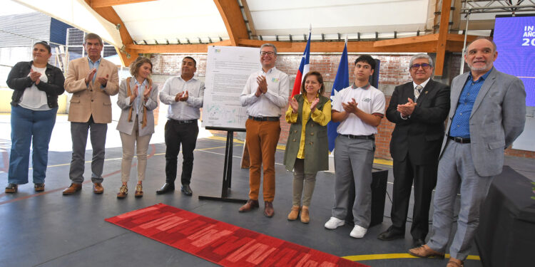 En este inicio del año escolar 2025: Complejo Educacional Amanecer se proyecta como la tercera escuela bilingüe de Temuco