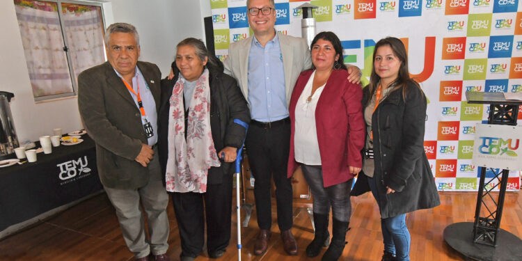 Temuco entrega cocinas a leña y avanza en el equipamiento de hogares rurales