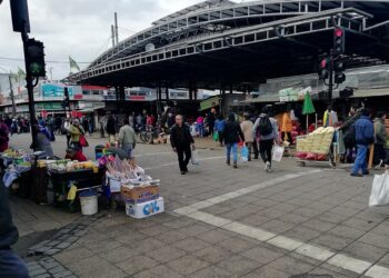 Locatarios de Feria Pinto de Temuco respaldan operativo del municipio local