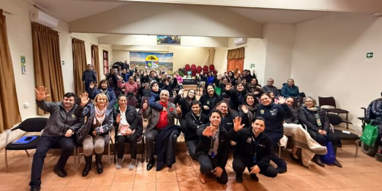 Municipio de Pitrufquén apoya a personas cuidadoras