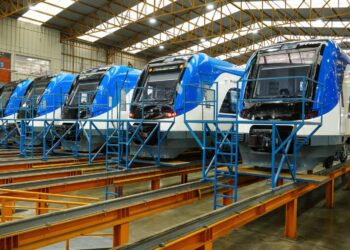 EFE presenta trenes que reforzarán sus servicios en La Araucanía