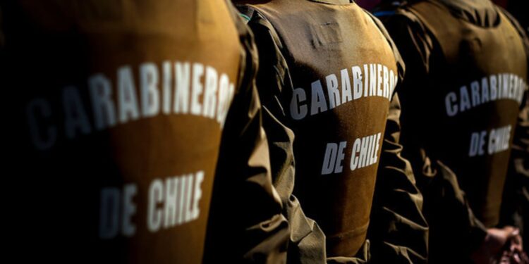 Balacera deja a un fallecido y a un Carabinero herido